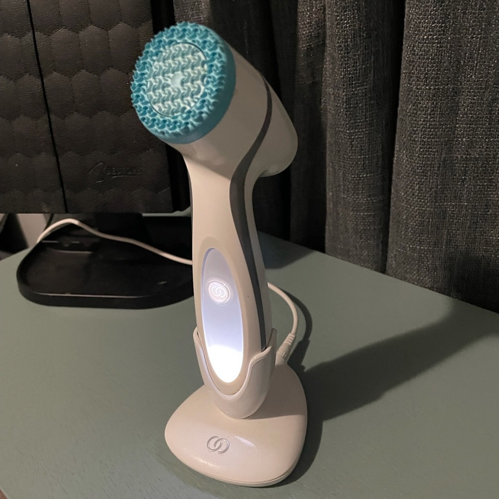 AgeLOC Lumispa. Slightly used.